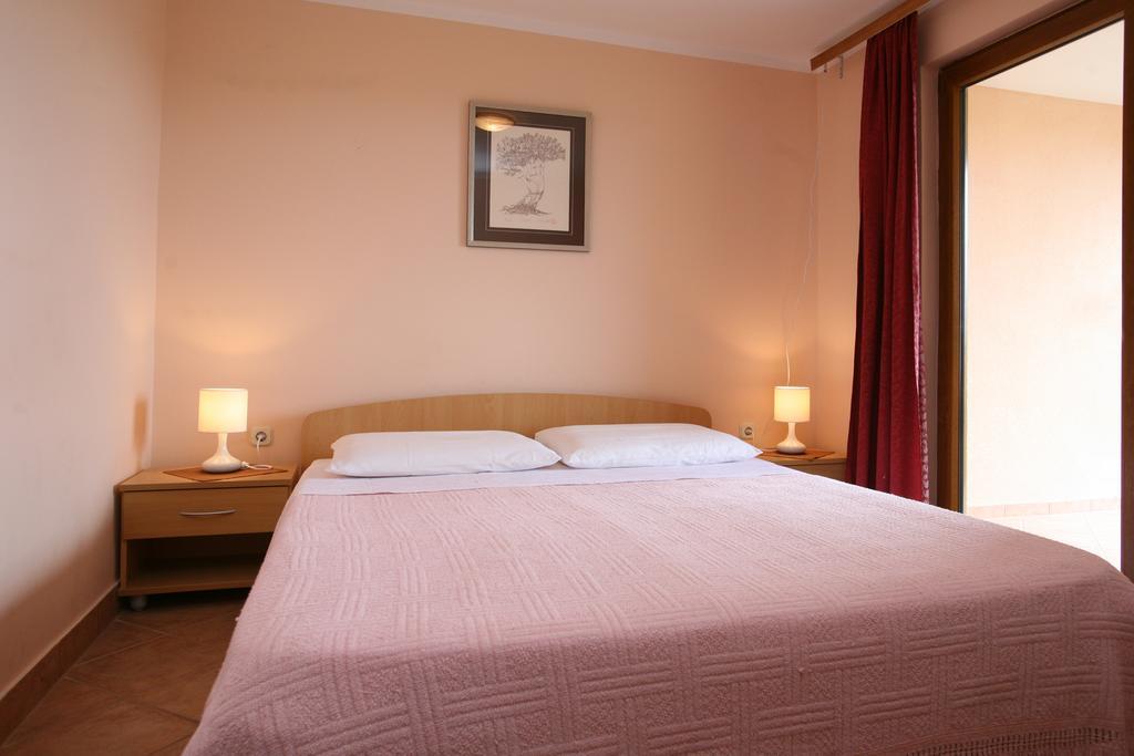 Apartments Neda - Porec South Poreč Quarto foto