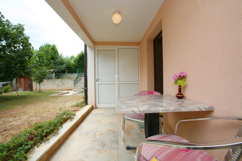 Apartments Neda - Porec South Poreč Quarto foto