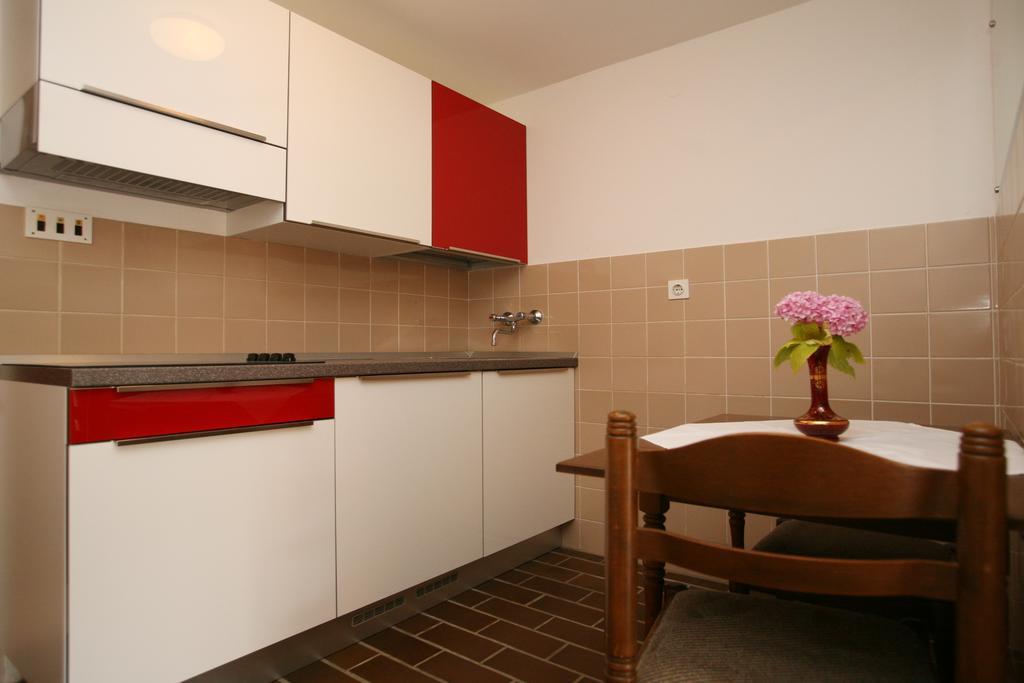Apartments Neda - Porec South Poreč Quarto foto